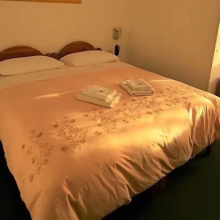 Valle Di Banne Hotel